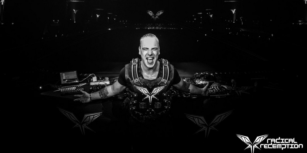 Radical Redemption & Digital Punk - Kick Op Je Bek Part II